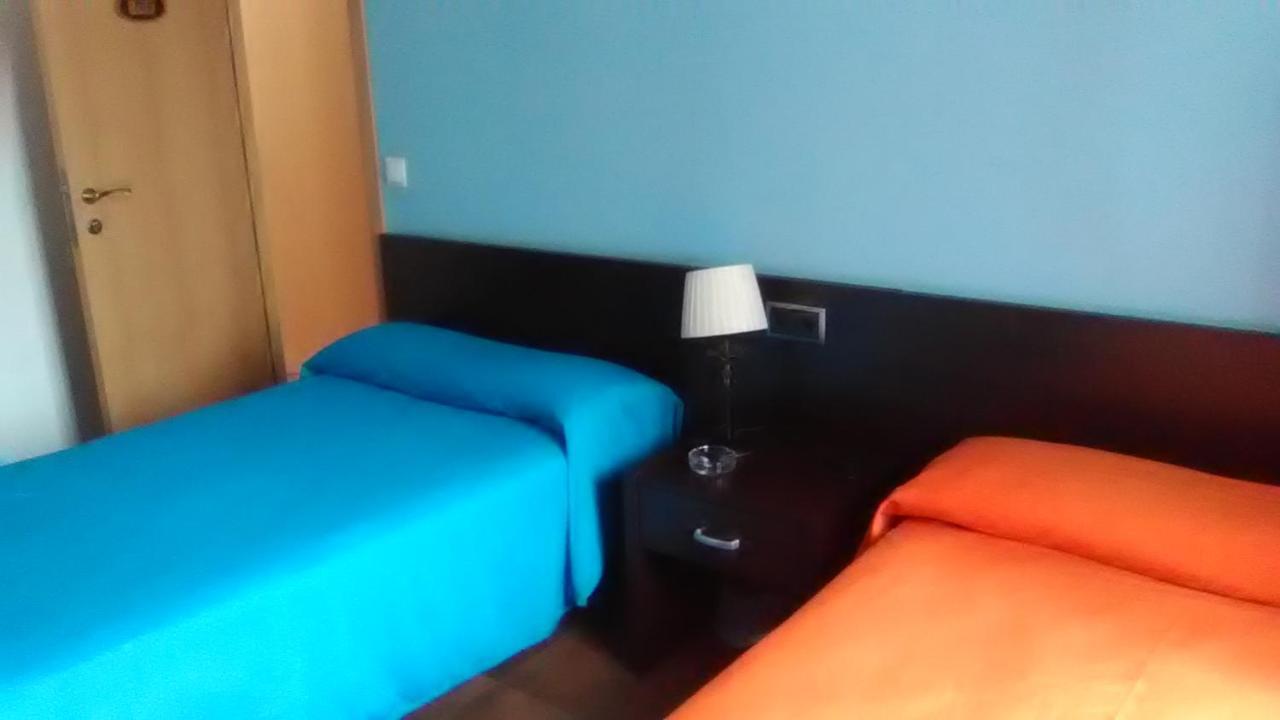 El Albergue Covaleda Buitenkant foto